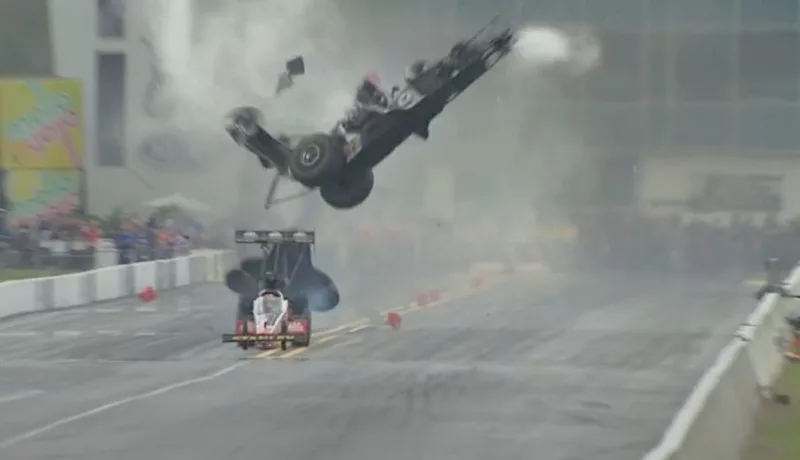 Larry Dixon’s Dragster Snaps In Half At NHRA Gatornationals