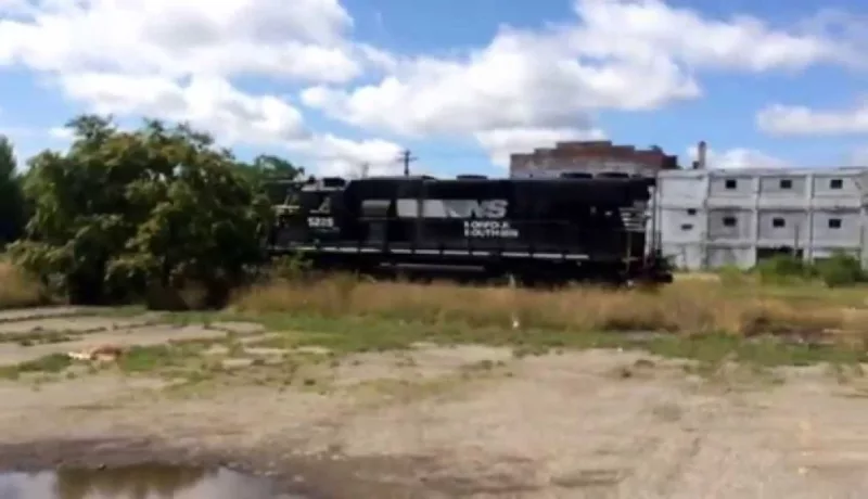 James May Is In Detroit – So Is A Train Engine