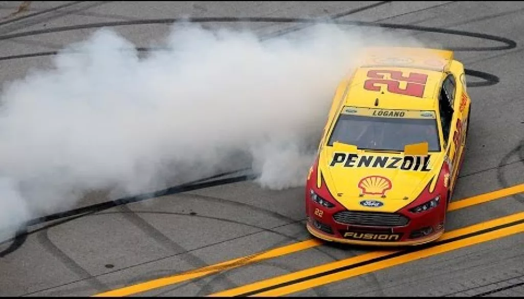 Logano Goes Three-For-Three In Chase Second Round