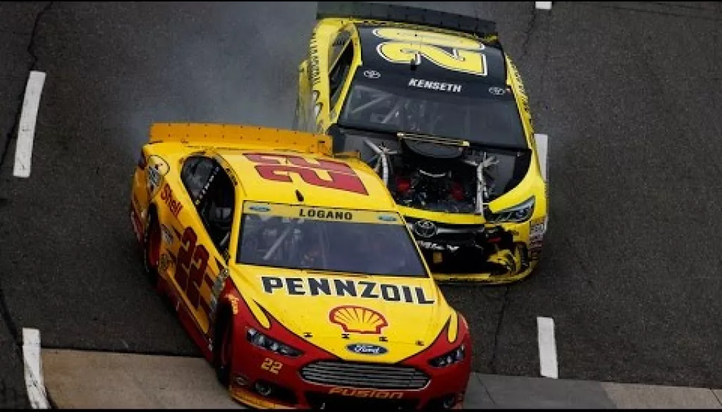 Kenseth Suspended For Two Races For Logano Hit At Martinsville