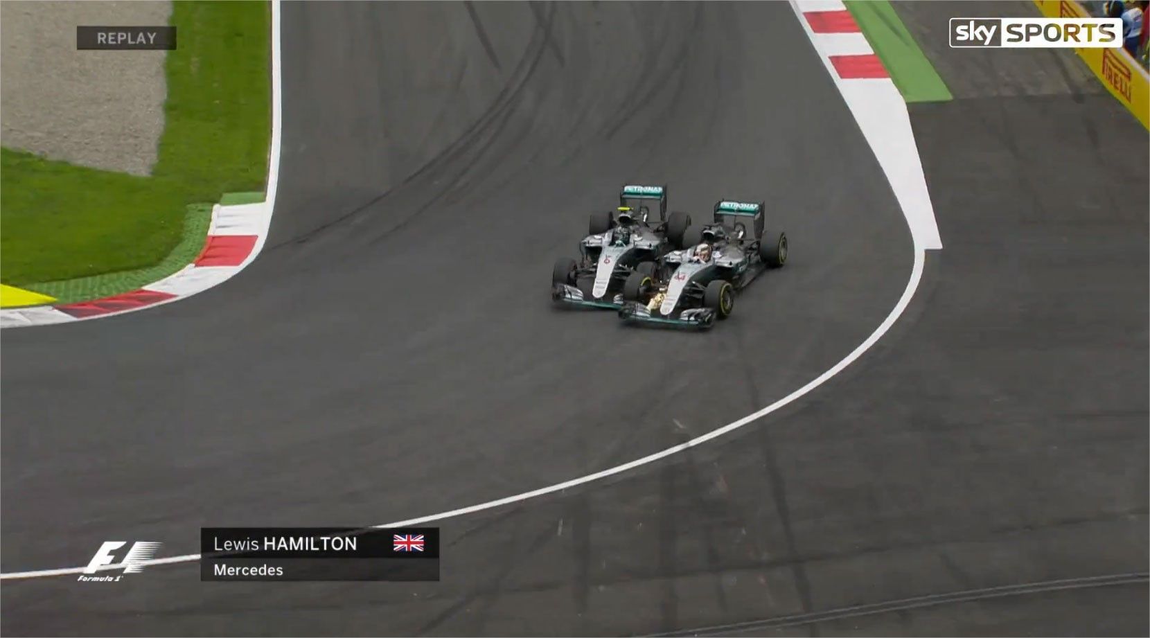 Rosberg messing with Hamilton at the 2016 Austrian Grand Prix.