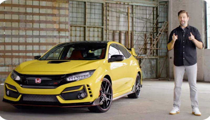 Honda Offers Civic Type R To Support College Fund